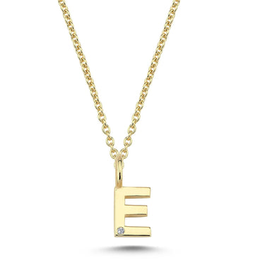 Bogstavvedhæng E m. 1 x 0,005 ct. W/SI 6,5 mm. - 14 kt. Guld fra Nuran