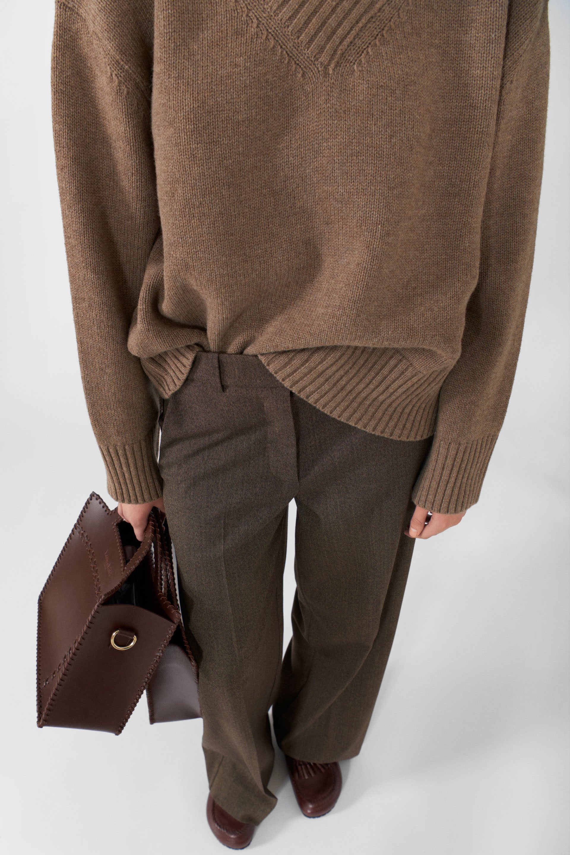 Lovechild 1979 Moa V-Neck Knitwear 727 Taupe Grey