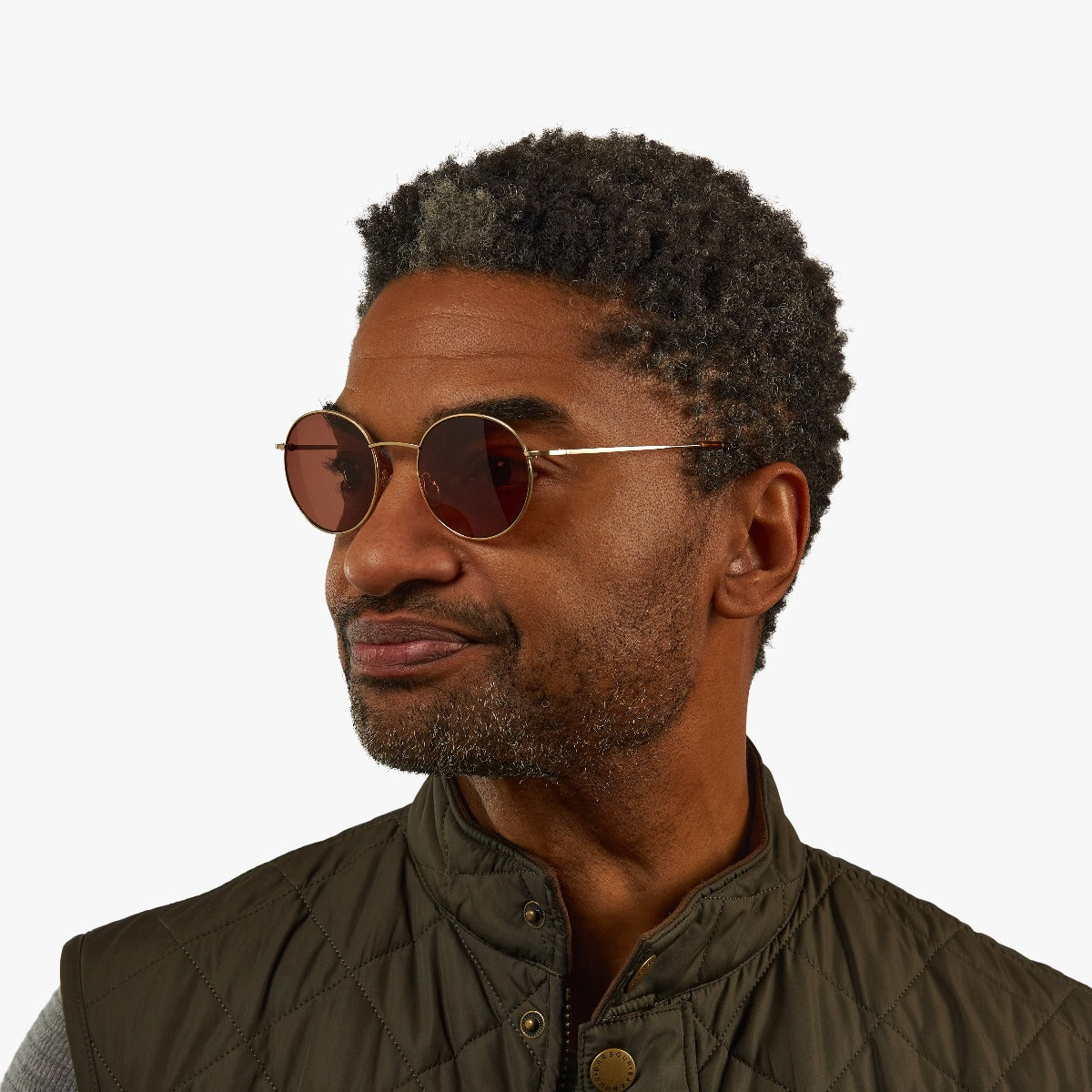 Luxreaders stylish Men's Tromsø Gold Sunglasses. Made from Stainless steel in a Round shape.