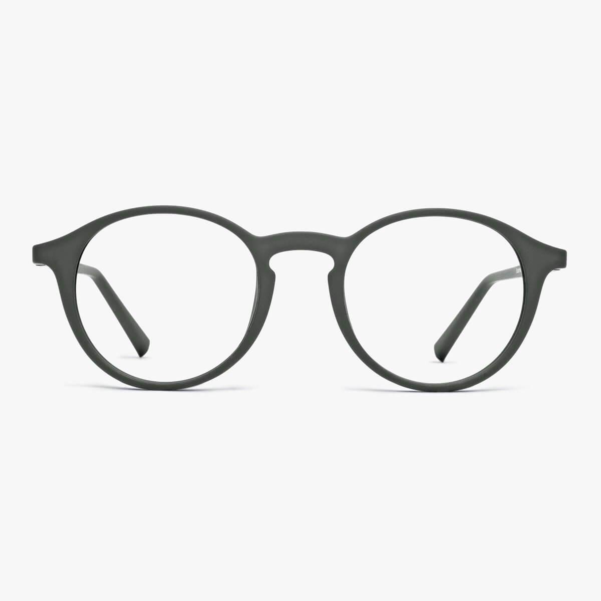 Luxreaders stylish Men's Læsø Dark Army Reading glasses. Made from Rubber in a Round shape.
