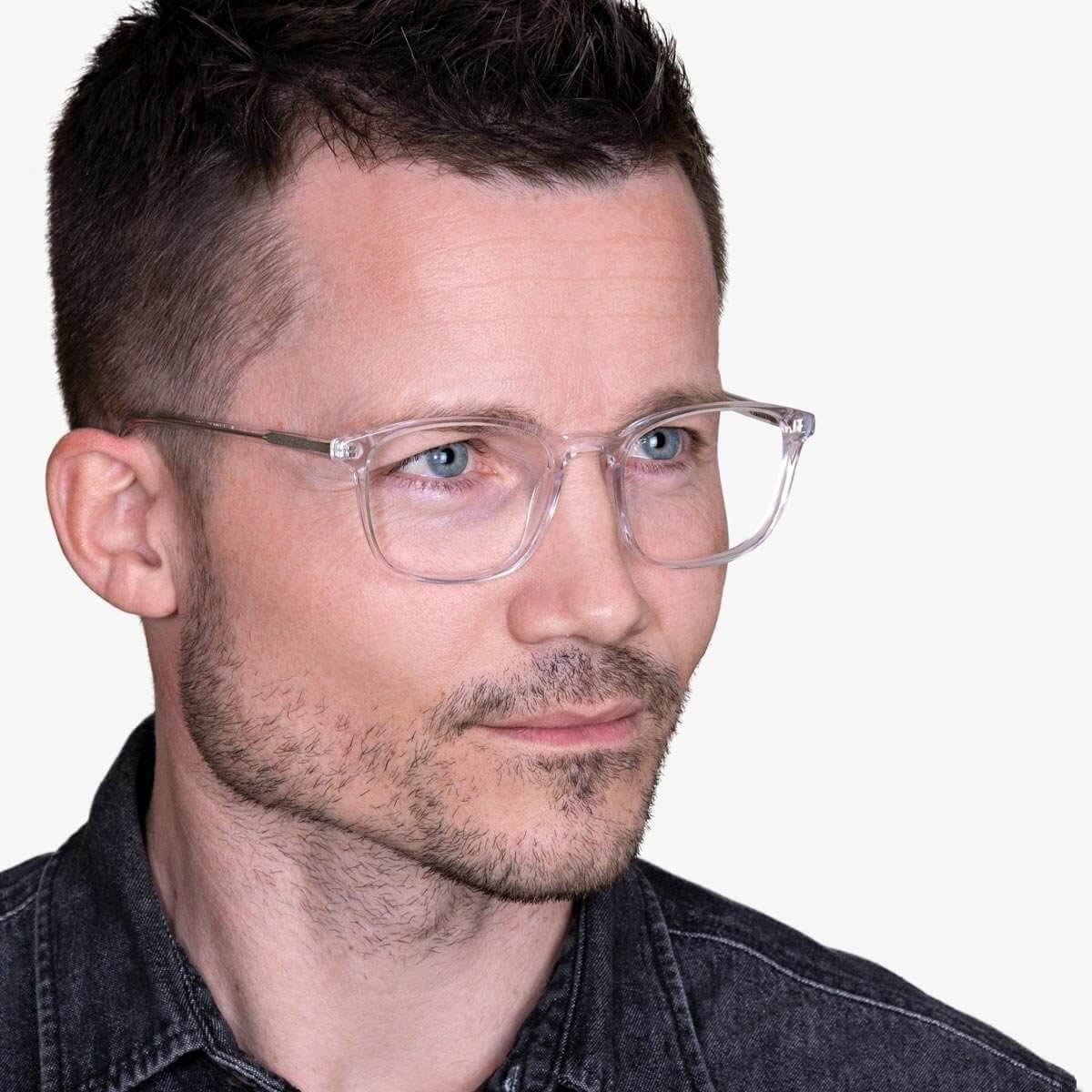 Luxreaders stylish Men's Ebeltoft Crystal White Blue light glasses. Made from Acetate in a Square shape.