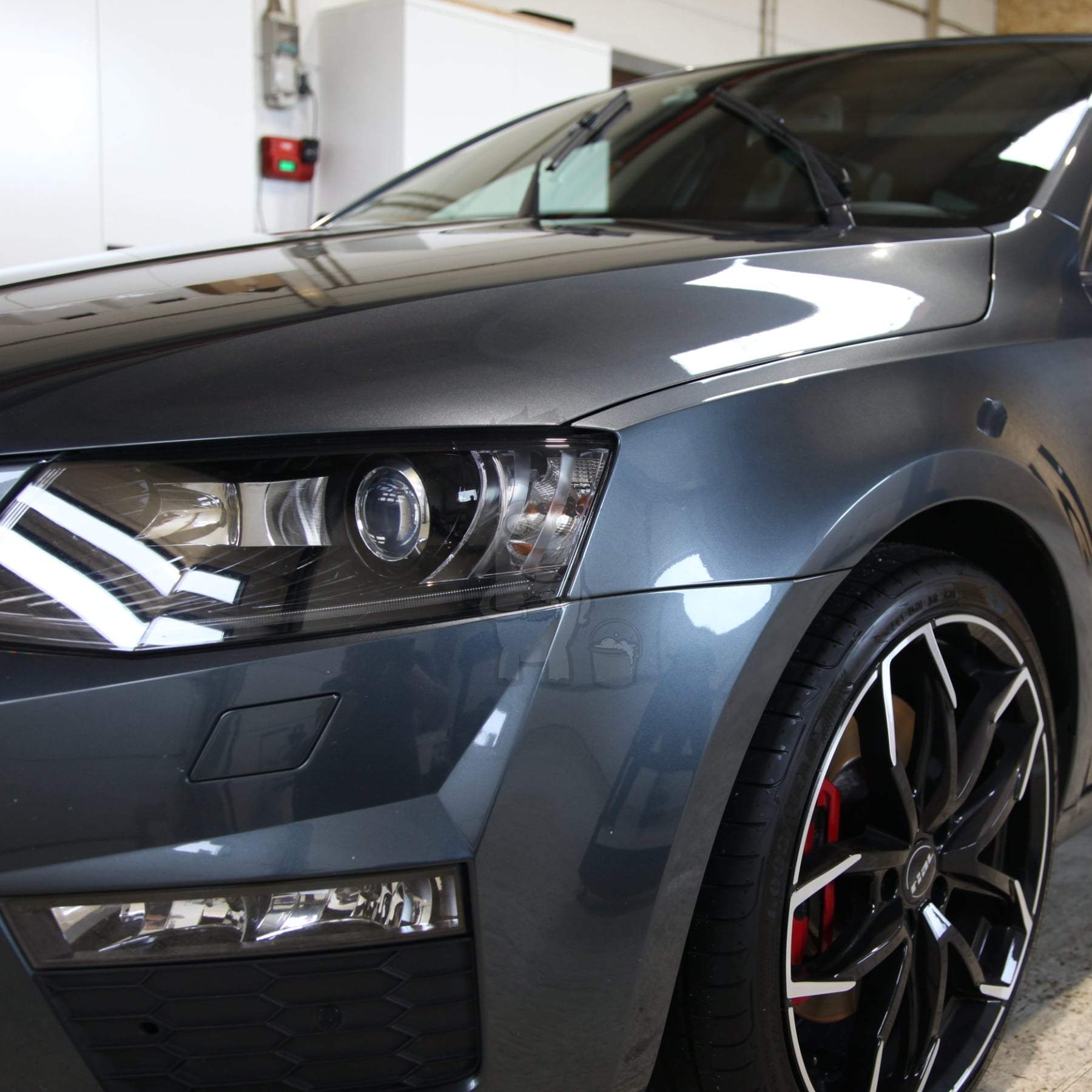 Angelwax Enigma Legacy Body Titanium Ceramic Coating Keramisk