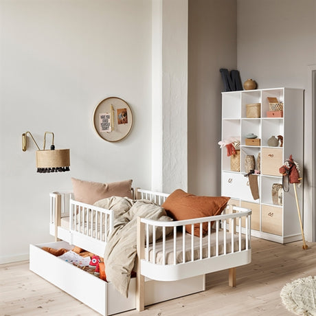 Oliver Furniture Wood Sengehest
